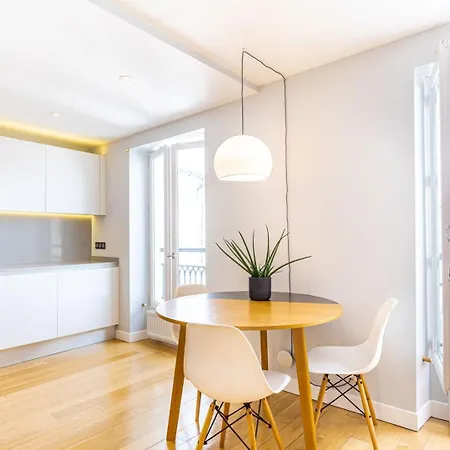 Apartment Guestready - Vibrant And Retro At Republique *